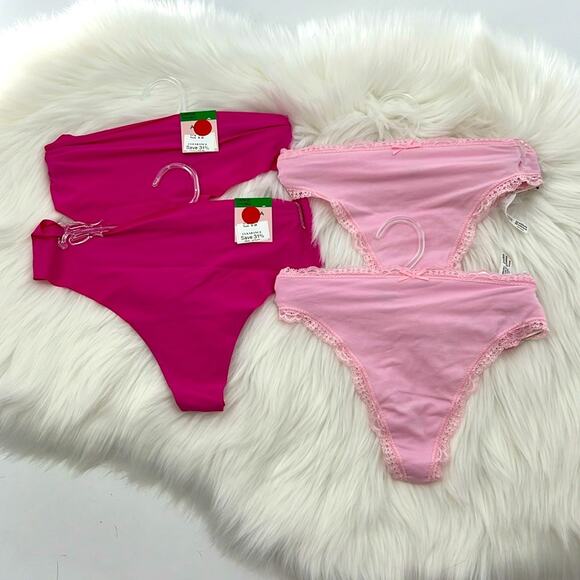Aqua Intimates Women's Thong Set of 4 - Large - New with tags - Picture 1 of 3